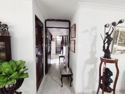 Apartamento de 3 alcobas en venta en Altos De Riomar, Barranquilla, 135 m² · foto 4 de 12