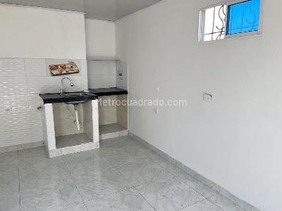 Casa de 5 alcobas en venta en Kennedy, Barranquilla, 340 m² · foto 15 de 20
