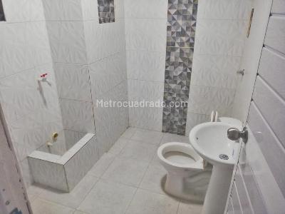 Casa de 5 alcobas en venta en Kennedy, Barranquilla, 340 m² · foto 6 de 20