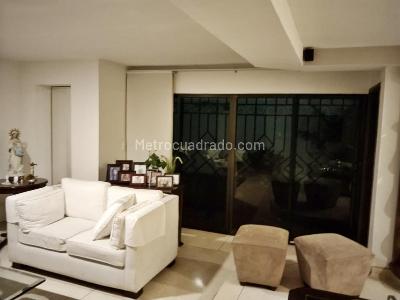 Apartamento de 3 alcobas en venta en Altos De Riomar, Barranquilla, 160 m² · foto 2 de 10