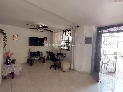 Casa en venta en Los Nogales, Barranquilla · foto 2 de 18