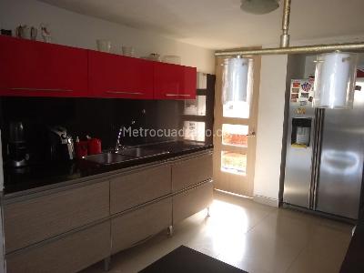 Apartamento de 3 alcobas en venta en Altos De Riomar, Barranquilla, 175 m² · foto 5 de 10