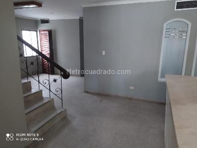 Casa de 5 alcobas en venta en Altos Del Prado (Norte), Barranquilla, 285 m² · foto 9 de 20
