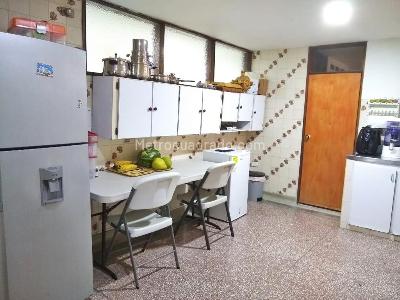 Apartamento de 3 alcobas en venta en Prado Viejo, Barranquilla, 196 m² · foto 3 de 12