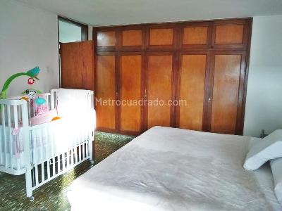 Apartamento de 3 alcobas en venta en Prado Viejo, Barranquilla, 196 m² · foto 9 de 12