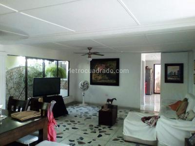 Casa en venta en Paraiso, Barranquilla · foto 3 de 17