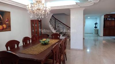 Apartamento de 4 alcobas en venta en Altos Del Prado (Norte), Barranquilla, 325 m² · foto 6 de 20
