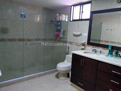 Casa de 4 alcobas en venta en Riomar, Barranquilla, 323 m² · foto 13 de 18