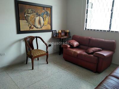 Casa de 4 alcobas en venta en Riomar, Barranquilla, 323 m² · foto 7 de 18
