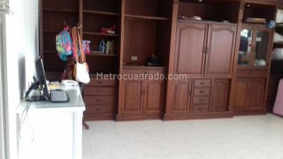 Casa de 5 alcobas en venta en San Vicente, Barranquilla, 425 m² · foto 8 de 14