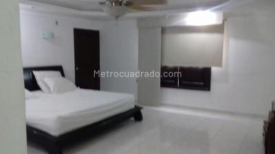 Casa de 5 alcobas en venta en San Vicente, Barranquilla, 425 m² · foto 11 de 14