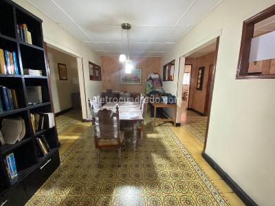 Casa de 5 alcobas en venta en El Porvenir, Barranquilla, 261 m² · foto 6 de 20