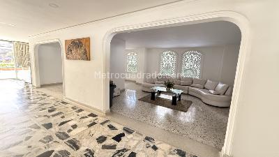 Apartamento de 3 alcobas en venta en Alto Prado, Barranquilla, 151 m² · foto 3 de 20