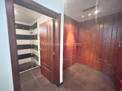 Apartamento de 3 alcobas en venta en Alto Prado, Barranquilla, 253 m² · foto 4 de 20