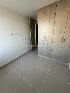 Apartamento de 3 alcobas en venta en Rio Alto, Barranquilla, 83 m² · foto 8 de 12