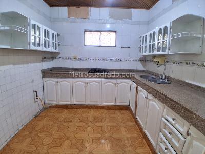 Casa de 5 alcobas en venta en Boston, Barranquilla, 530 m² · foto 4 de 20