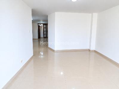 Apartamento de 3 alcobas en venta en Riomar, Barranquilla, 122 m² · foto 3 de 20