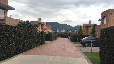 Casa de 4 alcobas en venta en Bellavista, Chía, 700 m² · foto 12 de 20