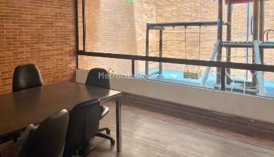 Apartamento de 3 alcobas en venta en Los Rosales Emaus, Bogotá, 231 m² · foto 19 de 20