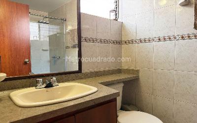 Casa de 4 alcobas en venta en Parque Lagartos, Bogotá, 122 m² · foto 10 de 18