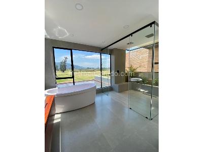 Casa de 5 alcobas en venta en Autonorte, Chía, 420 m² · foto 5 de 20