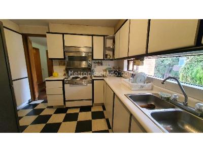 Apartamento en venta en Los Rosales, Bogotá · foto 8 de 20
