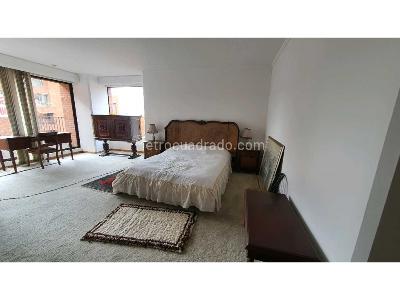 Apartamento en venta en Los Rosales, Bogotá · foto 15 de 20