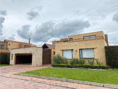 Casa de 4 alcobas en venta en Carreton, Cajicá, 284 m² · foto 8 de 20