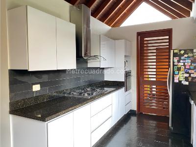 Casa de 4 alcobas en venta en Carreton, Cajicá, 284 m² · foto 11 de 20