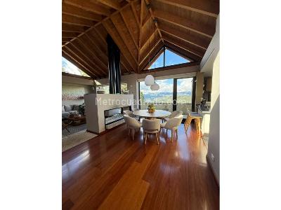 Casa de 3 alcobas en venta en Arboretto, La Calera, 330 m² · foto 2 de 20