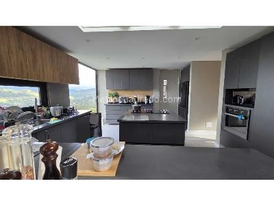 Casa de 3 alcobas en venta en Arboretto, La Calera, 330 m² · foto 8 de 20