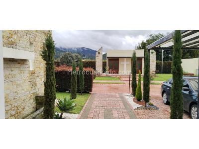 Casa de 3 alcobas en venta en Cajica, Cajicá, 603 m² · foto 11 de 20