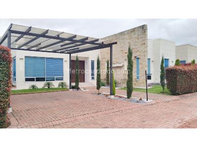 Casa de 3 alcobas en venta en Cajica, Cajicá, 603 m² · foto 5 de 20