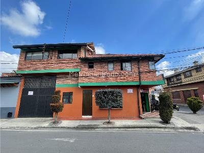 Casa de 4 alcobas en venta en Chia, Chía, 697 m² · foto 3 de 20