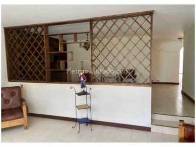 Casa de 4 alcobas en venta en Niza, Bogotá, 337 m² · foto 6 de 20