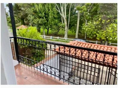Casa de 4 alcobas en venta en Niza, Bogotá, 337 m² · foto 10 de 20