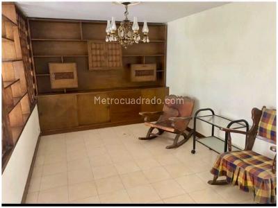Casa de 4 alcobas en venta en Niza, Bogotá, 337 m² · foto 19 de 20