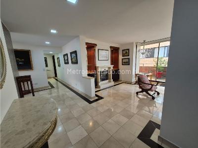 Apartamento de 2 alcobas en arriendo en Nororiental, Bogotá, 128 m² · foto 2 de 14