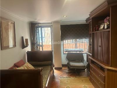 Apartamento de 3 alcobas en venta en Chico Navarra, Bogotá, 213 m² · foto 13 de 17