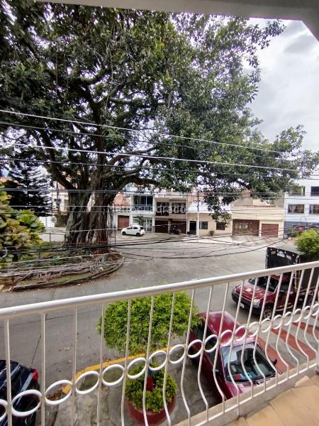 Piso – Cali, Junín, Comuna 9 - Vista 2