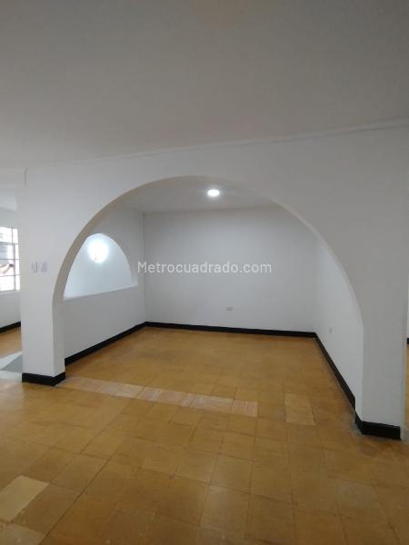 Piso – Cali, Junín, Comuna 9 - Vista 5