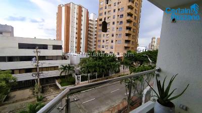Apartamento de 3 alcobas en venta en Altos De Riomar, Barranquilla, 114 m² · foto 2 de 17