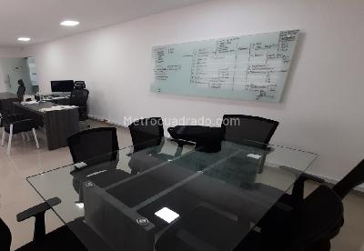 Casa de 4 alcobas en venta en Granadillo, Barranquilla, 812 m² · foto 3 de 9