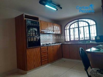 Casa de 5 alcobas en venta en Altos De Riomar, Barranquilla, 607 m² · foto 6 de 20