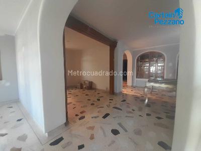 Casa de 5 alcobas en venta en Altos De Riomar, Barranquilla, 607 m² · foto 12 de 20