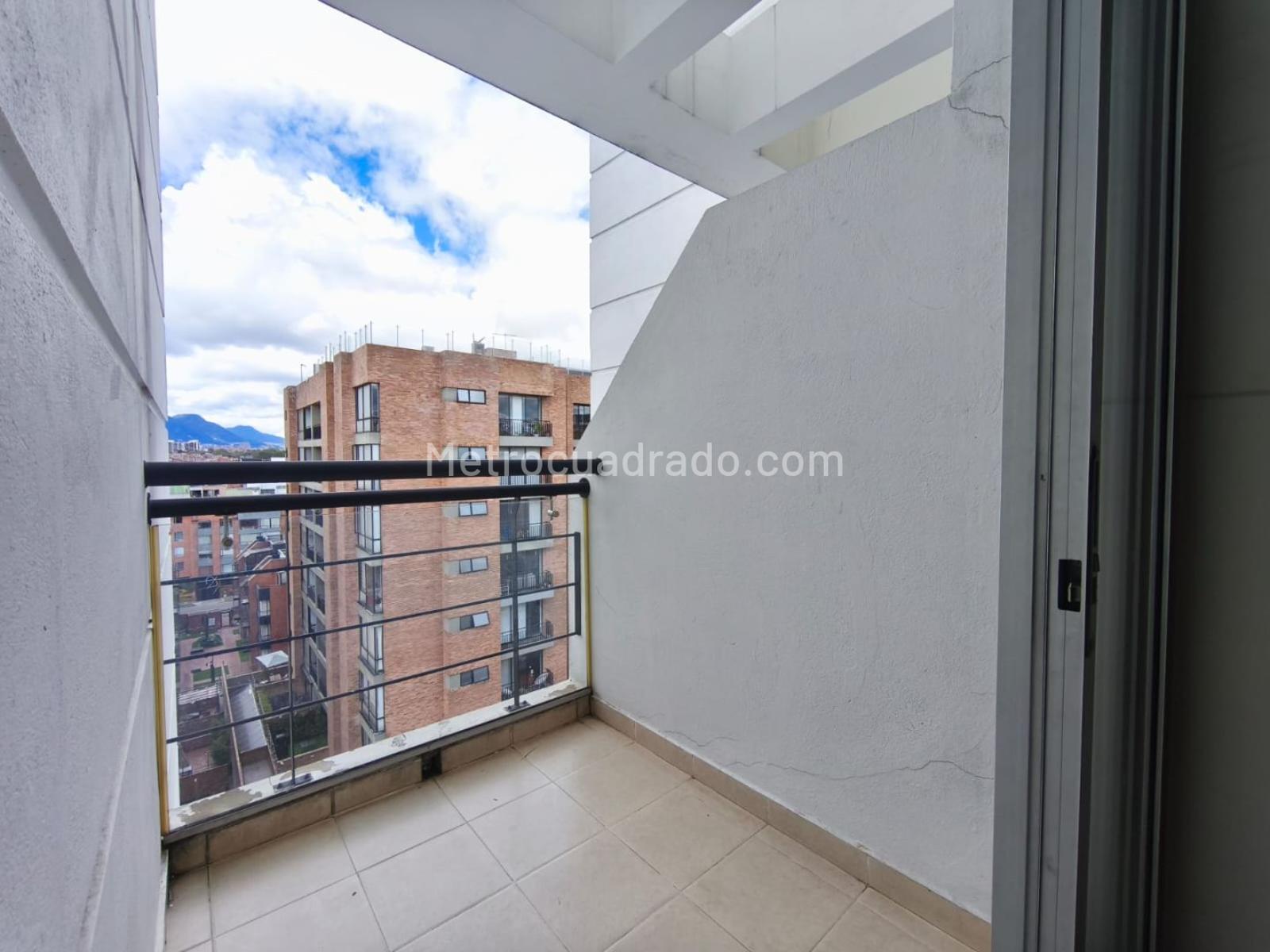 Apartamento en Venta  CEDRITOS CAOBOS