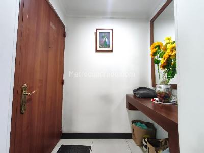 Apartamento en venta en Ciudad Salitre Occidental, Bogotá · foto 10 de 19