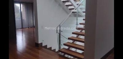 Apartamento de 4 alcobas en venta en Los Rosales Emaus, Bogotá, 270 m² · foto 3 de 20