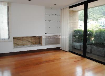 Apartamento de 4 alcobas en venta en Los Rosales Emaus, Bogotá, 270 m² · foto 10 de 20