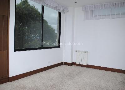 Apartamento de 4 alcobas en venta en Los Rosales Emaus, Bogotá, 270 m² · foto 18 de 20